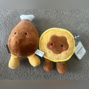 Hallmark Plush Chicken & Waffle Set - Yellow and Brown